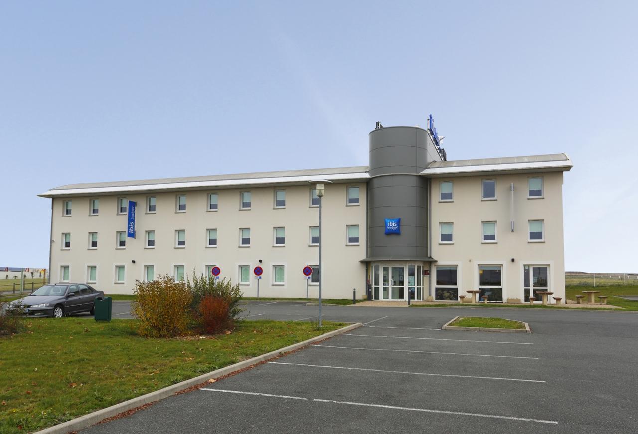 Hotel Ibis Budget Cosne Sur Loire Экстерьер фото